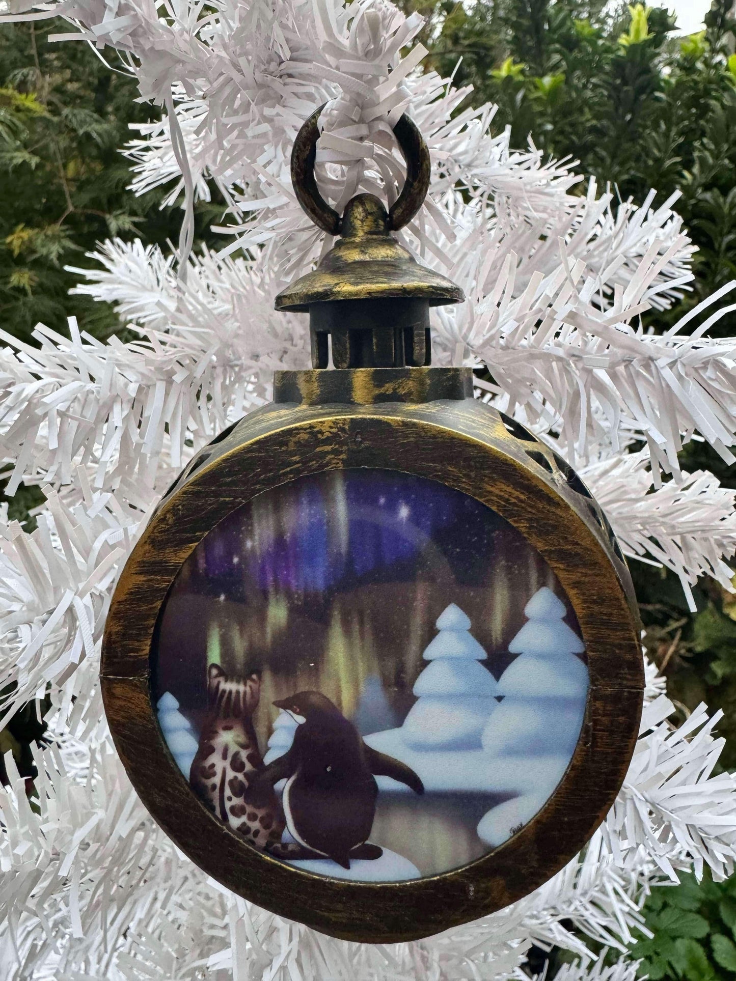 Exclusive annual 2024 Spotty Paws Christmas lantern.