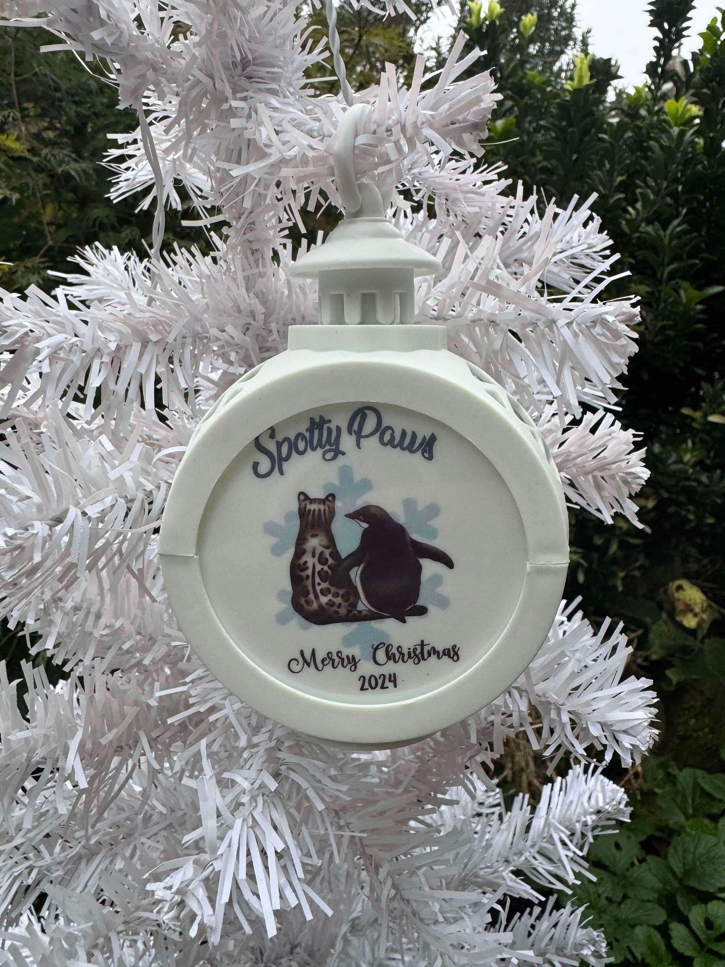 Exclusive annual 2024 Spotty Paws Christmas lantern.