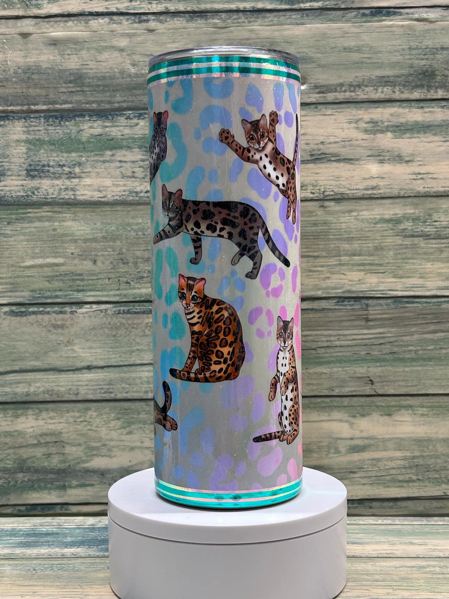 Beautiful Spotty Paws exclusive Bengal cat 20oz tumbler.