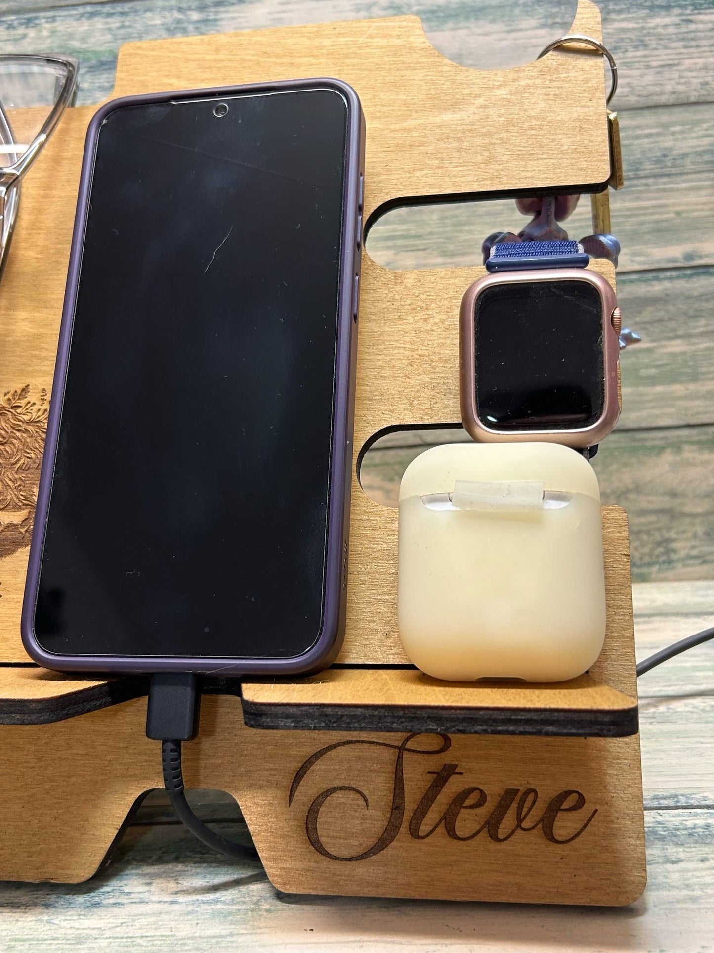 Highland cow bedside organiser.