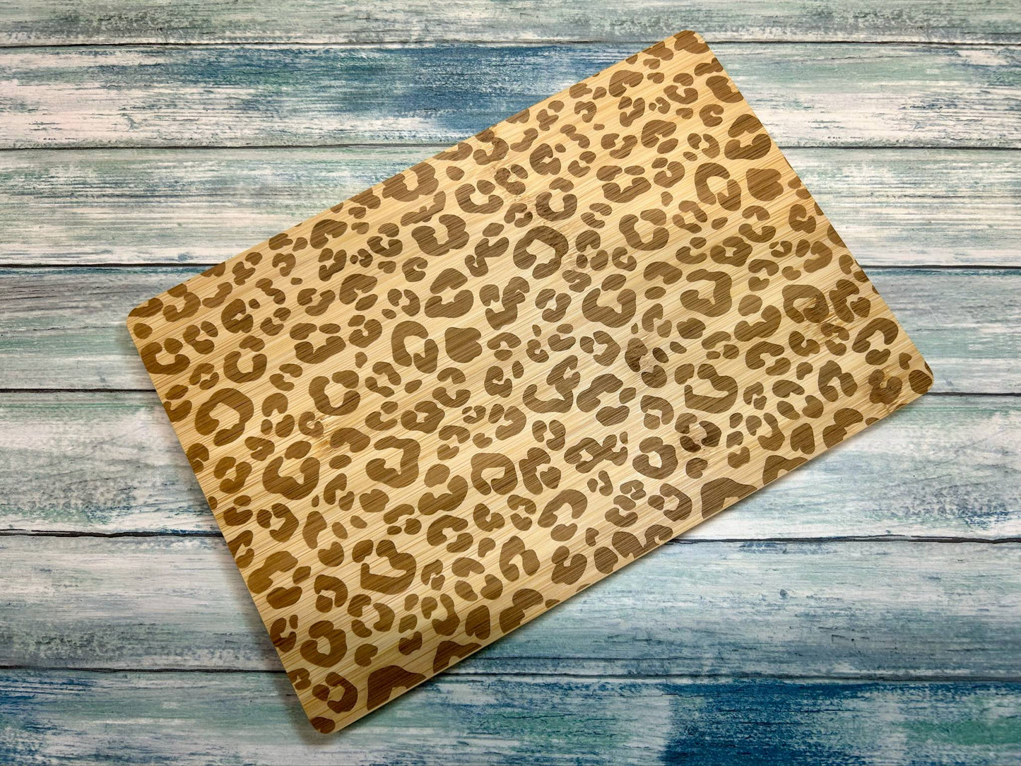 Beautiful engraved Bamboo chopping board (size small)