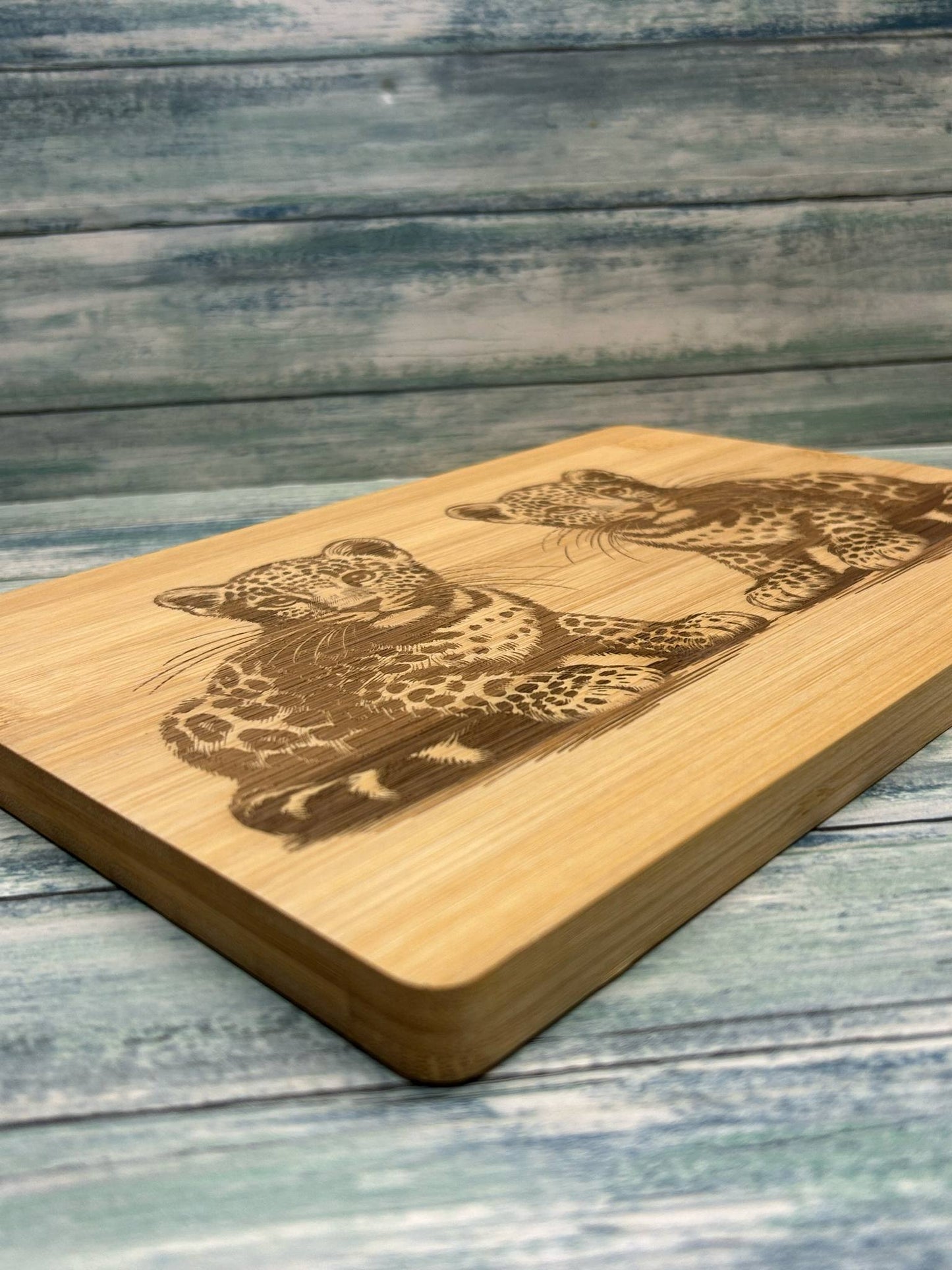 Beautiful engraved Bamboo chopping board (size large)